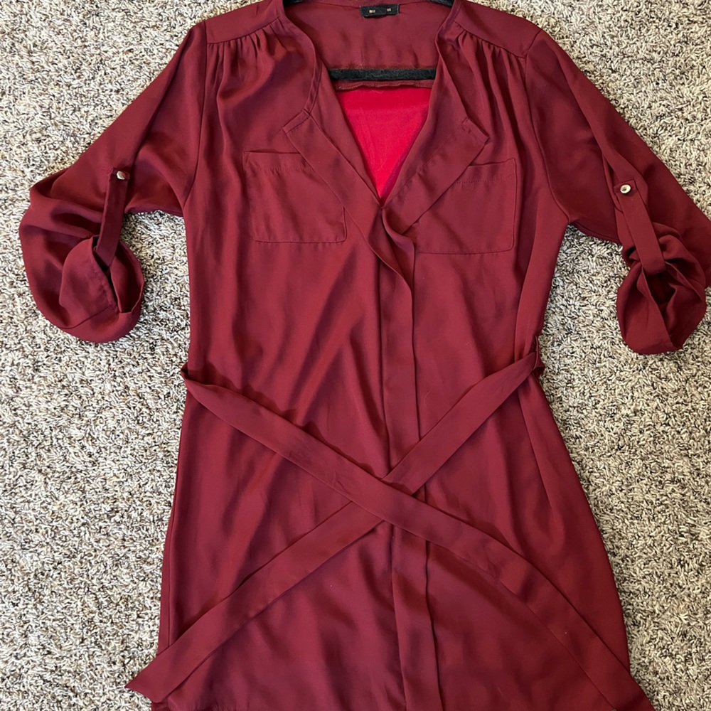 Miss Avenue Cabernet dress top, womens medium